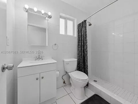 Bath - 3930 W 2nd Ave, Hialeah, FL 33012 photo 2 of 2