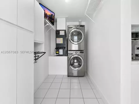 Other - 3930 W 2nd Ave, Hialeah, FL 33012 photo 9 of 10