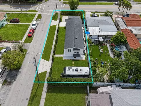 View/Area - 3930 W 2nd Ave, Hialeah, FL 33012 photo 4 of 6