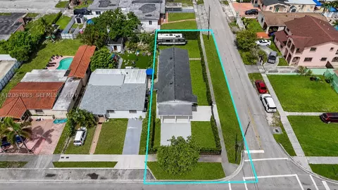 View/Area - 3930 W 2nd Ave, Hialeah, FL 33012 photo 6 of 6