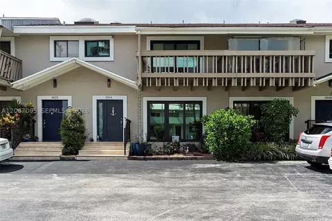 3814 NE 166th St #102, North Miami Beach, FL 33160