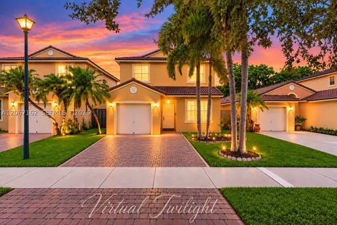 1430 SE 18th Ter, Homestead, FL 33035
