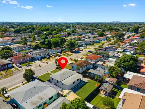 View/Area - 31 W 64th St, Hialeah, FL 33012 photo 5 of 5