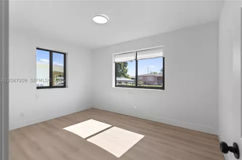 Bedroom - 31 W 64th St, Hialeah, FL 33012 photo 1 of 6
