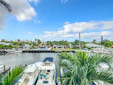 1535 SE 15th St #301, Fort Lauderdale, FL 33316