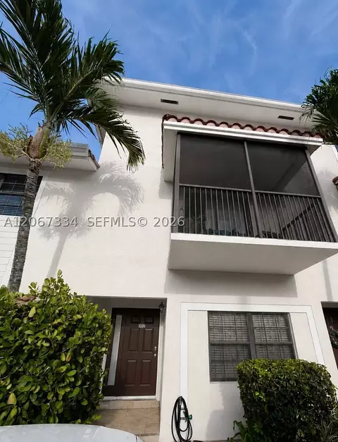9902 Hammocks Blvd #102-60, Miami, FL 33196