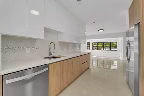 Kitchen - 611 SE 4th St, Hialeah, FL 33010 photo 2 of 4