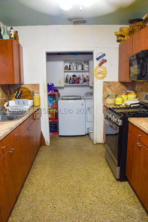 Other - Undisclosed, Hialeah, FL 33012 photo 5 of 5