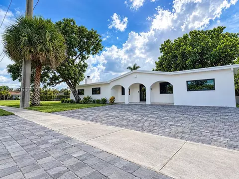 3431 NE 8th Ave, Oakland Park, FL 33334