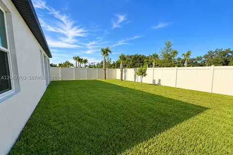 Exterior - 9808 Last Light Gln, Parrish, FL 34219 photo 5 of 6