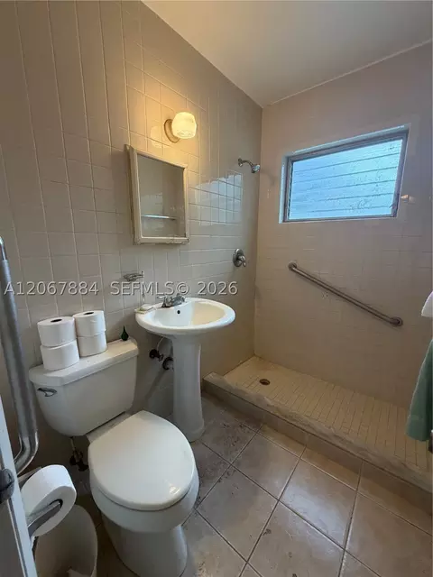 Bath - 733 W 35th St, Hialeah, FL 33012 photo 1 of 1