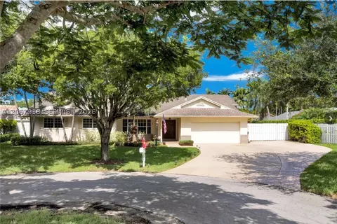 14750 SW 152nd Ct, Miami, FL 33196