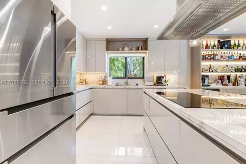 Kitchen - Undisclosed, Pinecrest, FL 33156 photo 3 of 9