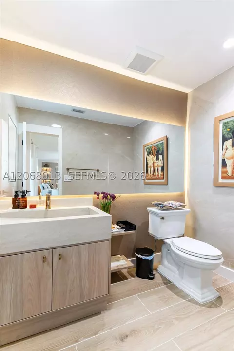 Bath - Undisclosed, Pinecrest, FL 33156 photo 3 of 4