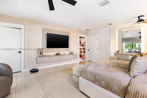 Bedroom - Undisclosed, Pinecrest, FL 33156 photo 4 of 7