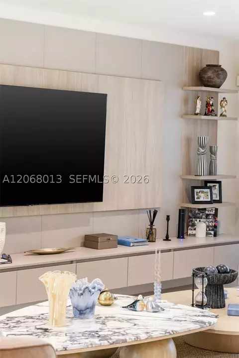 Living - Undisclosed, Pinecrest, FL 33156 photo 2 of 6