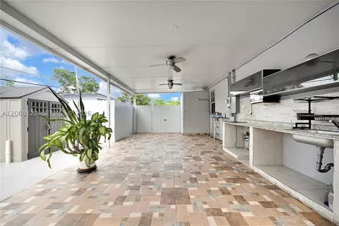 Other - 451 E 37st, Hialeah, FL 33013 photo 4 of 5
