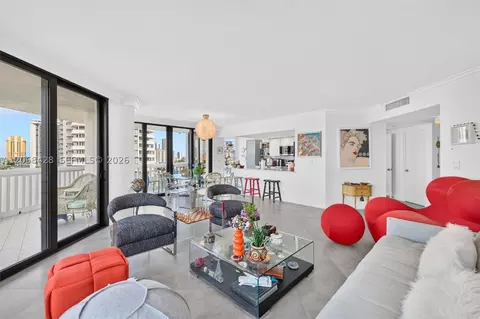 1000 Island Blvd #1204, Aventura, FL 33160