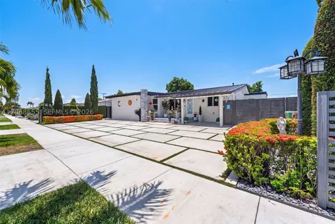 Other - 700 W 51st Pl, Hialeah, FL 33012 photo 2 of 13