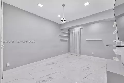 Bedroom - 700 W 51st Pl, Hialeah, FL 33012 photo 3 of 3
