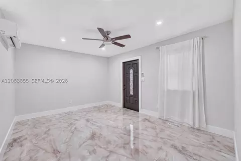 Other - 700 W 51st Pl, Hialeah, FL 33012 photo 11 of 13