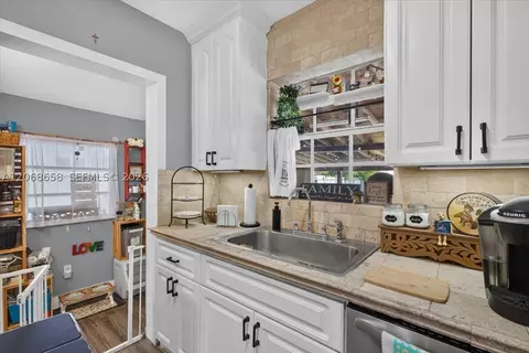 Other - 121 E 36th St, Hialeah, FL 33013 photo 11 of 20