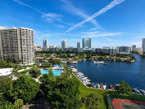 500 Three Islands Blvd #918, Hallandale Beach, FL 33009