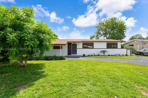 18425 NW 23rd Ave, Miami Gardens, FL 33056