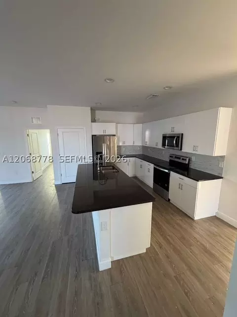 Kitchen - 9026 W Mac Ct, Labelle, FL 33935 photo 1 of 3