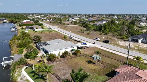 15073 Ingraham Blvd, Port Charlotte, FL 33981
