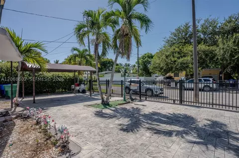 Exterior - 3311 NW 16th Ter, Miami, FL 33125 photo 2 of 10
