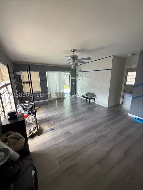 Living - 3311 NW 16th Ter, Miami, FL 33125 photo 6 of 6