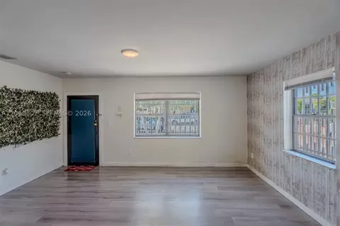 Living - 3311 NW 16th Ter, Miami, FL 33125 photo 6 of 13