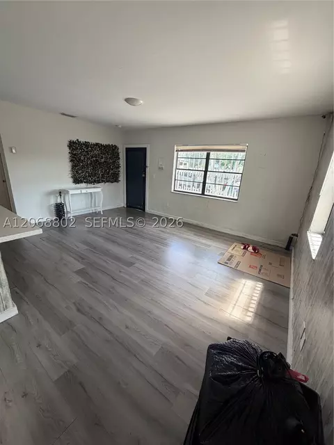 Living - 3311 NW 16th Ter, Miami, FL 33125 photo 2 of 6
