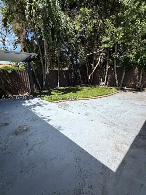 Exterior - 3311 NW 16th Ter, Miami, FL 33125 photo 5 of 12