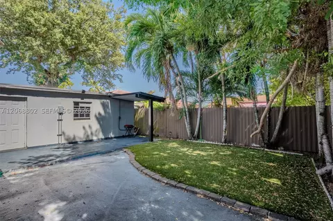 Exterior - 3311 NW 16th Ter, Miami, FL 33125 photo 4 of 10