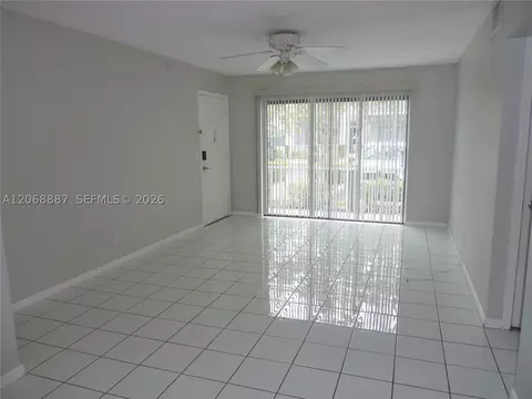Living - 180 Cypress Club Dr #811, Pompano Beach, FL 33060 photo 1 of 3