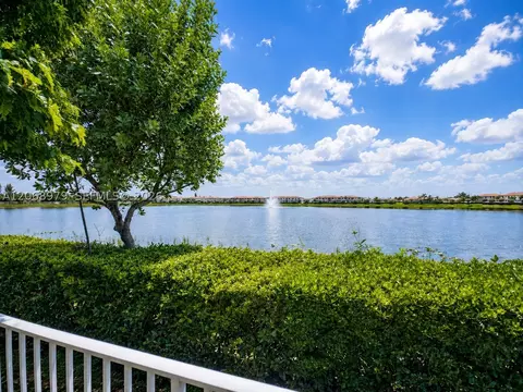 View/Area - 3382 W 114th Ter, Hialeah, FL 33018 photo 1 of 2