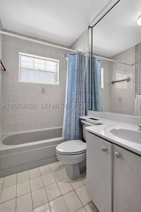 Bath - 6983 W 24th Ln, Hialeah, FL 33016 photo 2 of 5