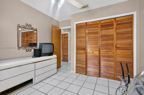 Bedroom - 6983 W 24th Ln, Hialeah, FL 33016 photo 1 of 7