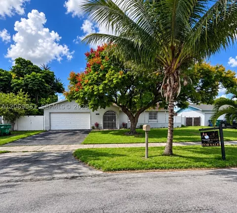 13237 SW 257th Ter, Homestead, FL 33032