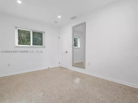 Bedroom - 17320 NW 80th Ave, Hialeah, FL 33015 photo 5 of 8