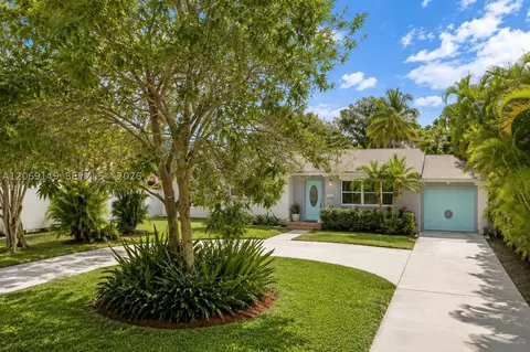 2842 Jackson St, Hollywood, FL 33020