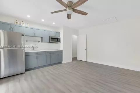 Other - 142 W 35th St, Hialeah, FL 33012 photo 4 of 9