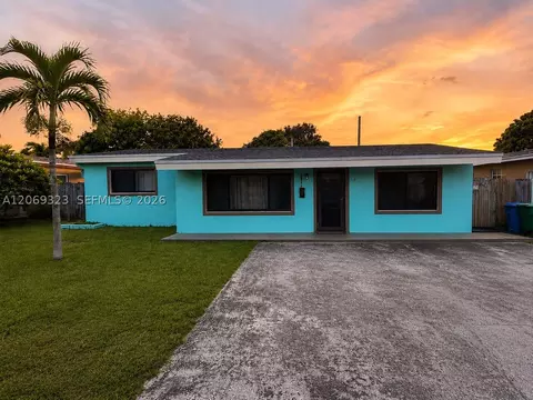 2906 Island Dr, Miramar, FL 33023