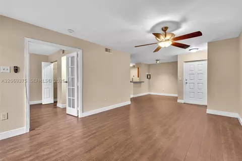 2850 N Oakland Forest Dr #208, Oakland Park, FL 33309