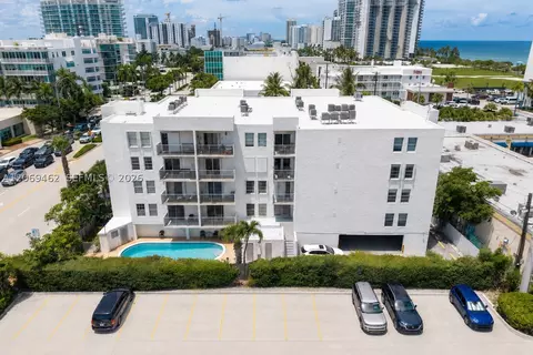 6545 Indian Creek Dr #408, Miami Beach, FL 33141