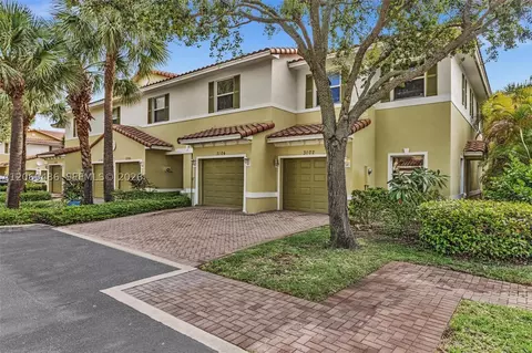 3102 NW 24th Way, Oakland Park, FL 33309