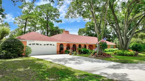 318 Fifth Ave Fifth Ave, Lehigh Acres, FL 33936