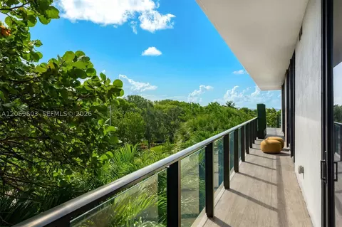 Exterior - 3581 E Glencoe St #302, Miami, FL 33133 photo 3 of 3